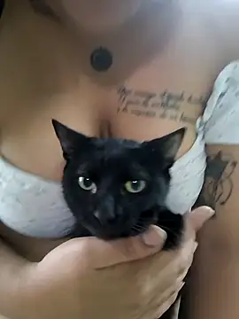 EmpaticBolillo online show from 11/10/25, 04:17