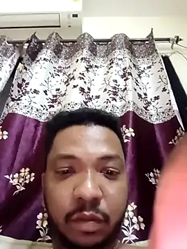 Snapshot of Mmm992170 chatting on 02/07/26, 03:49 Mmm992170 online show from 02/07/26, 03:49