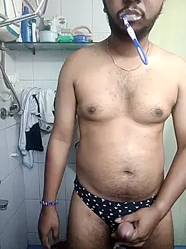 Snapshot of Mmm992170 chatting on 02/16/26, 03:24 Mmm992170 online show from 02/16/26, 03:24