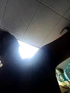 Snapshot of Mmm992170 chatting on 03/02/26, 08:32 Mmm992170 online show from 03/02/26, 08:32