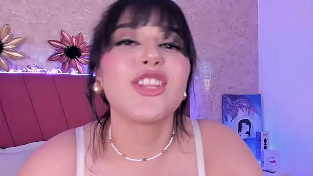 LorenaStevens online show from 03/11/25, 09:24