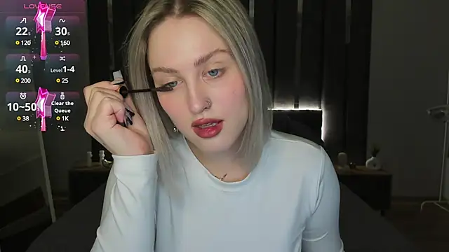  Sarah Soul  online show from 02/04/25, 01:02