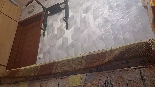 EstrellaWalters online show from 10/15/25, 07:41