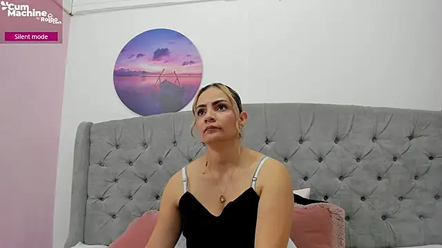 Valesskahall online show from 11/17/25, 12:11