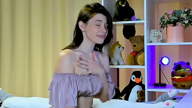 Snapshot of callmetori chatting on 12/07/24, 11:07 callmetori online show from 12/07/24, 11:07