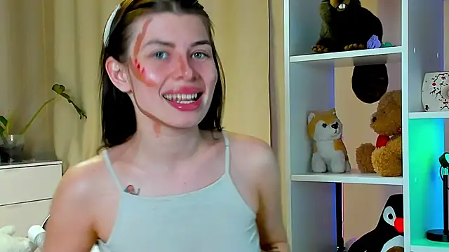 Snapshot of callmetori chatting on 12/11/24, 05:15 callmetori online show from 12/11/24, 05:15