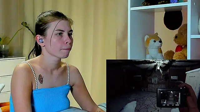 Snapshot of callmetori chatting on 12/19/24, 08:02 callmetori online show from 12/19/24, 08:02