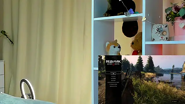 Snapshot of callmetori chatting on 12/21/24, 12:38 callmetori online show from 12/21/24, 12:38