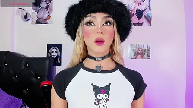 Elissa taylor  online show from 03/22/25, 07:31