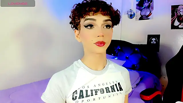 Elissa taylor  online show from 11/14/25, 07:12