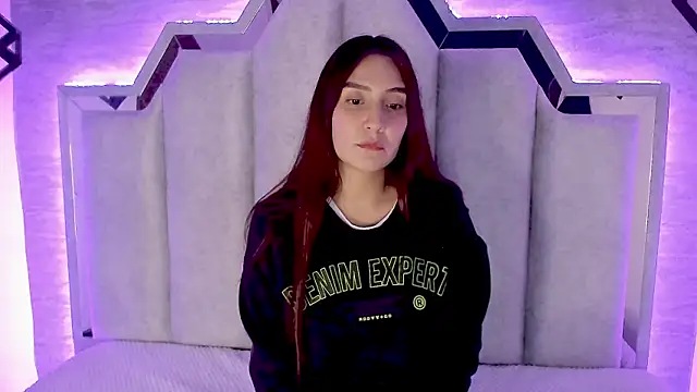  alaia collway  online show from 02/11/25, 02:57