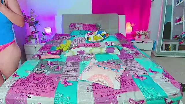 Kendralove31xxx online show from 06/14/26, 02:46