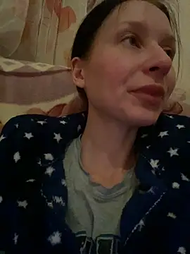 Starry Siren online show from 12/13/24, 04:05