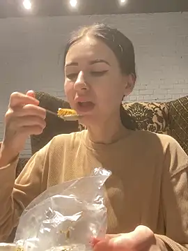 Starry Siren online show from 10/30/25, 09:00