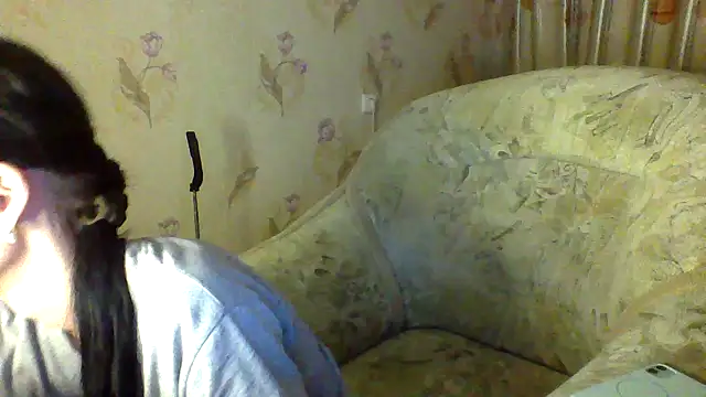 Snapshot of Starry_Siren chatting on 06/19/26, 05:06 Starry Siren online show from 06/19/26, 05:06