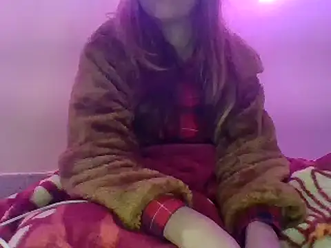 your Shanvi online show from 12/25/24, 05:26