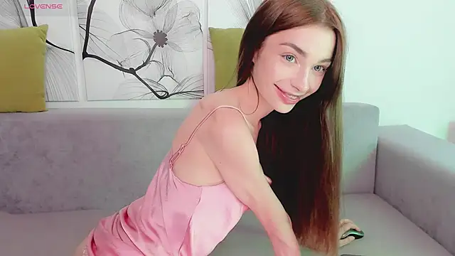 Snapshot of AngelinaWett chatting on 06/27/26, 02:01 AngelinaWett online show from 06/27/26, 02:01