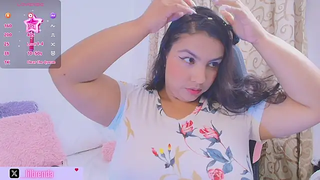 Snapshot of Brenda__gomez chatting on 11/07/25, 06:24 Brenda gomez online show from 11/07/25, 06:24