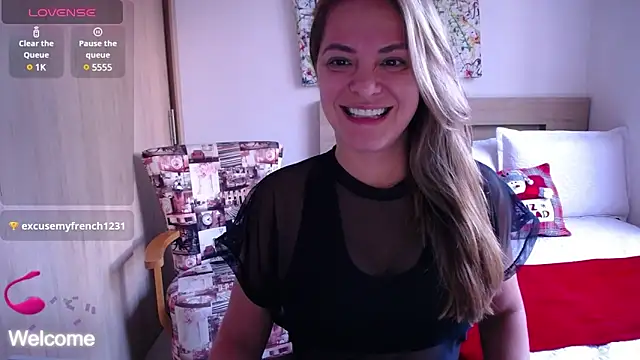 ParisW online show from 12/04/24, 09:57