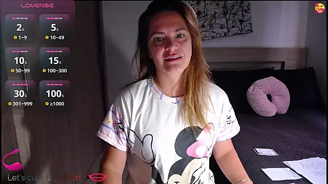 ParisW online show from 11/06/25, 11:55