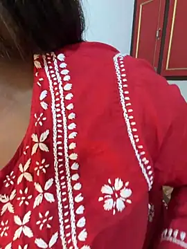 Ayesha mahi online show from 09/17/25, 08:05