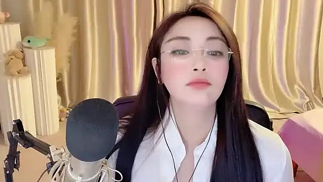 Daisy-77 online show from 02/23/25, 08:55