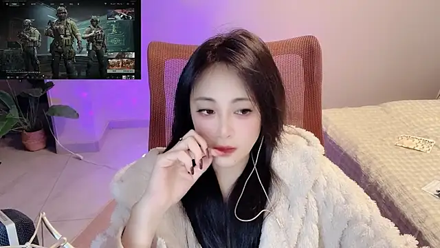 Daisy-77 online show from 04/28/26, 01:38