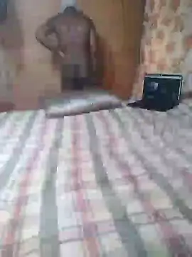 Snapshot of African_Masked_Couple chatting on 01/29/25, 12:45 African Masked Couple online show from 01/29/25, 12:45