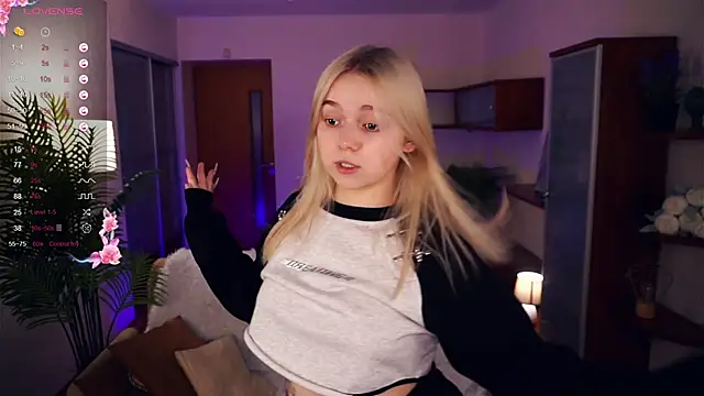 ZaraCreedon online show from 01/17/25, 07:38