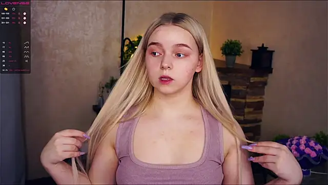 ZaraCreedon online show from 02/11/25, 10:39