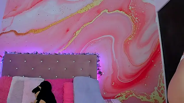 Snapshot of Daisy__rose chatting on 01/28/25, 11:06 Daisy rose online show from 01/28/25, 11:06