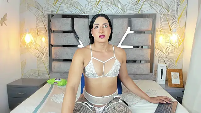Alison Chan  online show from 05/04/26, 12:06