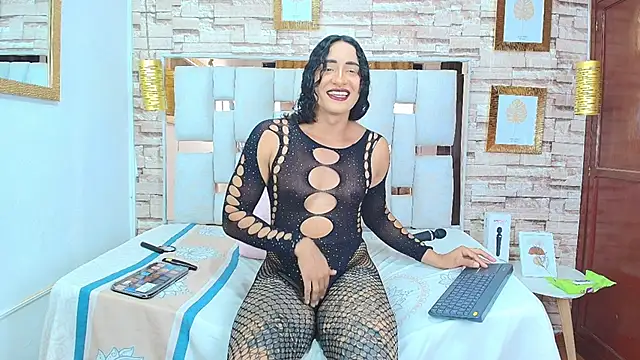Alison Chan  online show from 05/13/26, 10:06