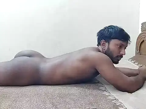 Snapshot of HunkyAriyan chatting on 02/26/26, 03:44 HunkyAriyan online show from 02/26/26, 03:44