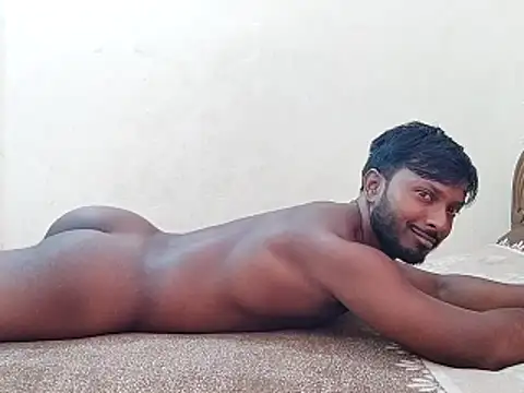 Snapshot of HunkyAriyan chatting on 04/01/26, 07:31 HunkyAriyan online show from 04/01/26, 07:31