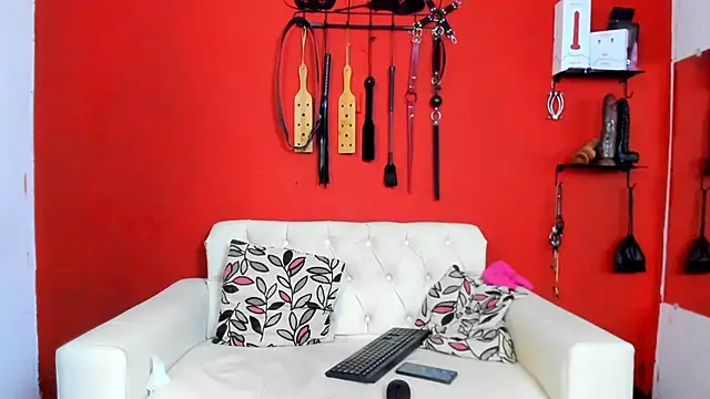 MIA SOPHIA1 online show from 01/31/25, 04:25