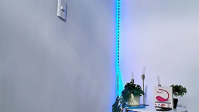 Snapshot of Alba_Olimpo chatting on 02/06/26, 05:49 Alba Olimpo online show from 02/06/26, 05:49