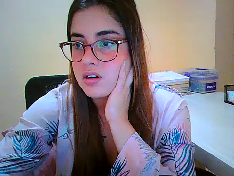 maliamiller online show from 11/30/25, 11:25