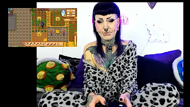 Snapshot of Purple_Coffin666 chatting on 05/12/26, 11:40 Purple Coffin666 online show from 05/12/26, 11:40