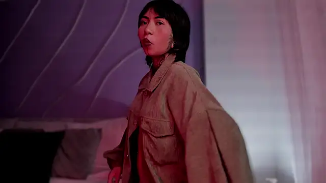 Evangeline bell online show from 01/17/25, 02:50