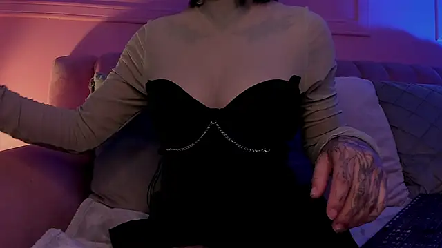 Evangeline bell online show from 01/24/25, 12:10