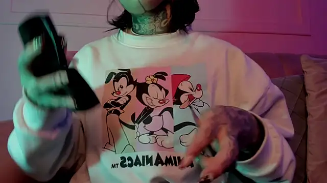 Evangeline bell online show from 03/17/25, 12:35