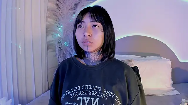 Evangeline bell online show from 09/27/25, 12:32