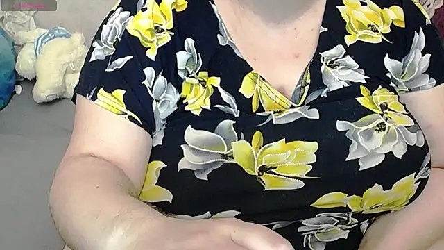 Snapshot of lisa_Black00 chatting on 03/13/25, 05:28 lisa Black00 online show from 03/13/25, 05:28