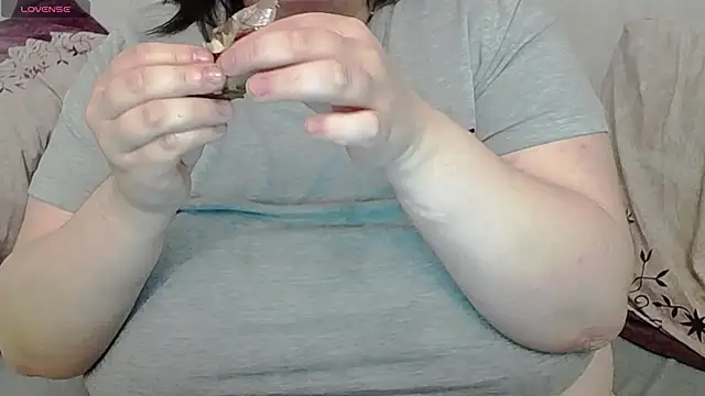 Snapshot of lisa_Black00 chatting on 03/20/25, 02:53 lisa Black00 online show from 03/20/25, 02:53