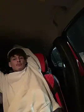 Snapshot of ppahcket chatting on 01/14/25, 01:15 ppahcket online show from 01/14/25, 01:15