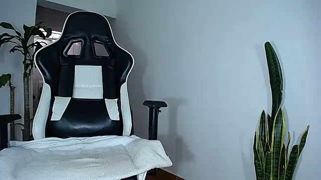 diamond black00 online show from 03/20/25, 07:35