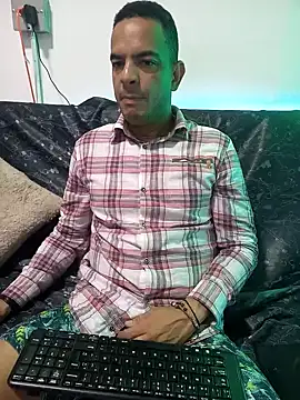 latinmartin73 online show from 01/22/25, 12:38