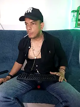 latinmartin73 online show from 01/26/25, 02:56