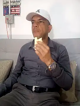 latinmartin73 online show from 02/04/25, 12:40